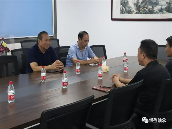 縣政協主席 王定澤同志 到我司進行調研工作